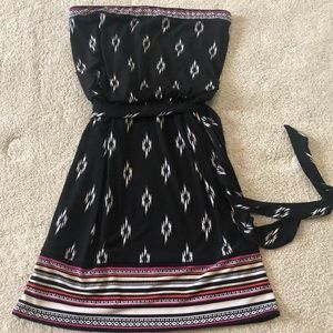 WHBM xs strapless dress tribal print EUC